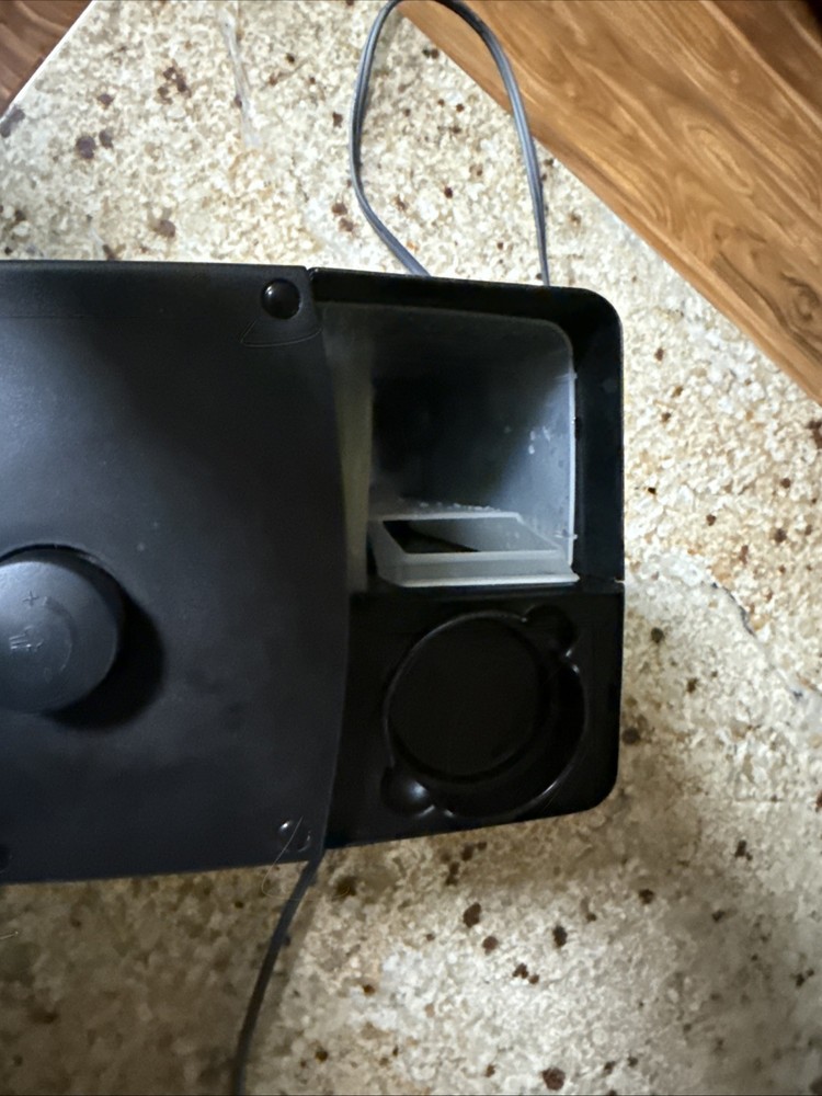 DeLonghi Espresso Machine - Black Tested