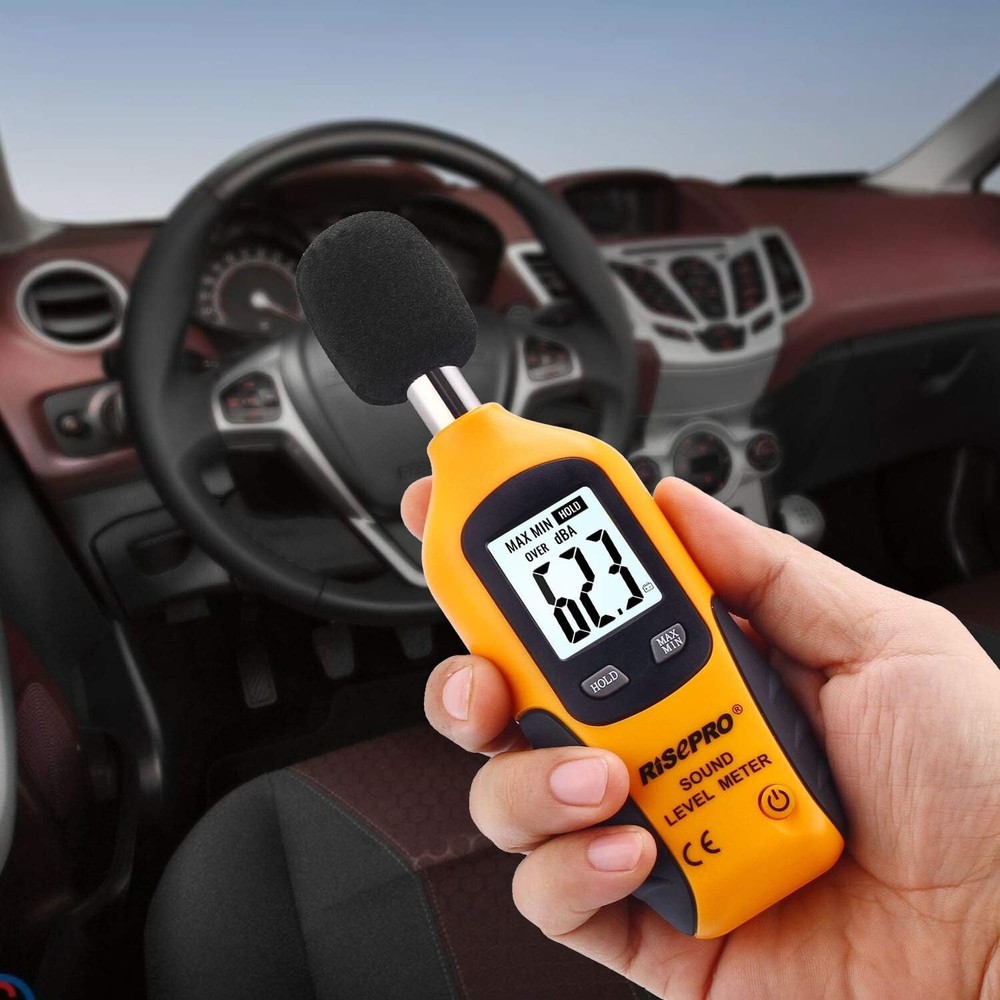 Versatile Digital Decibel Meter 30-130 dB with MAX/MIN & Easy-to-Use Design