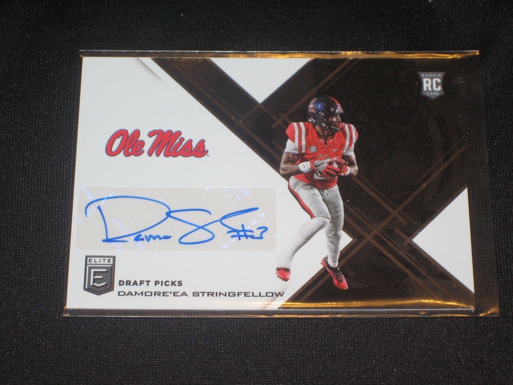 DAMORE'EA STRINGFELLOW CERTIFIED AUTHENTIC AUTOGRAPHED SIGNED FOOTBALL CARD