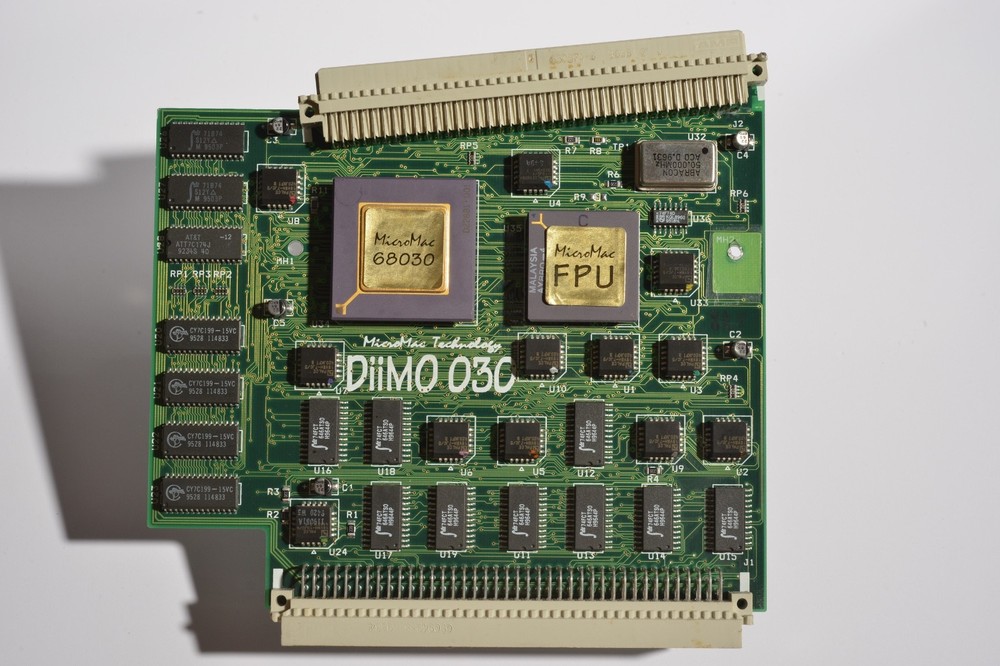 MicroMac Diimo 030 Accelerator Adapter for Macintosh SE/30