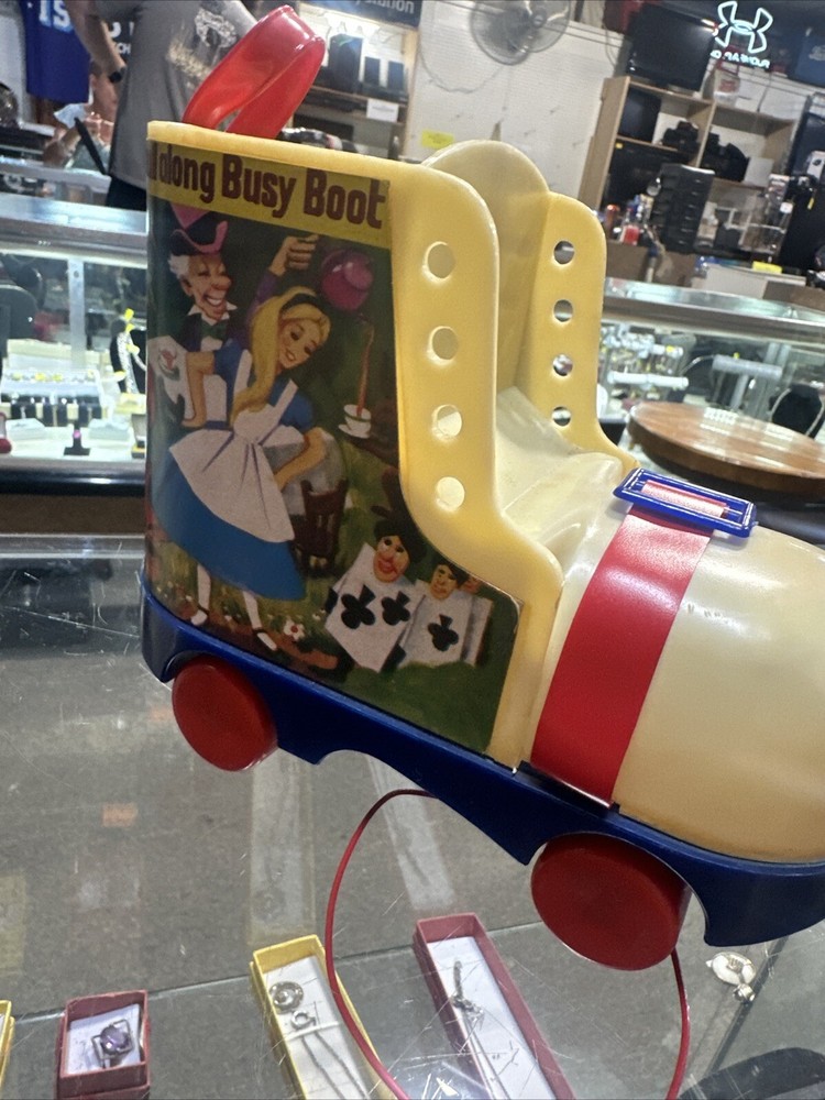 Pull Dong Busy Boot Made In Hong Kong