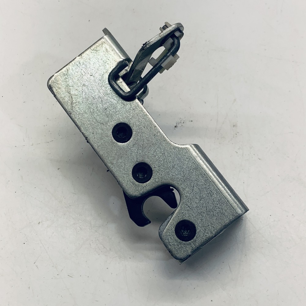 RH Latch - 2023 CAN AM Defender HD 10