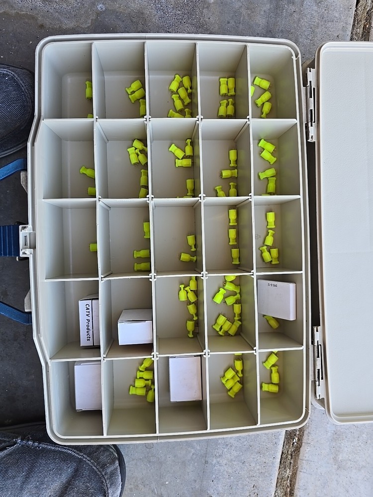 Harmonic Equalizer And Node Pads, Assorted Fuses