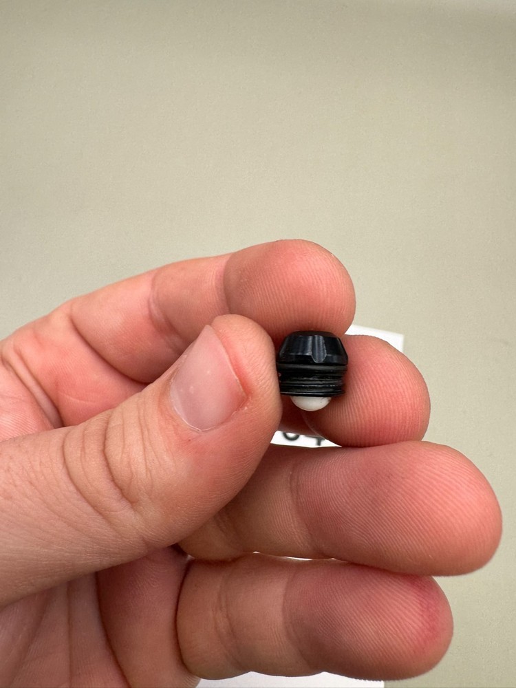 Mac Dev PB O6 Cyborg Detents-Gloss Black