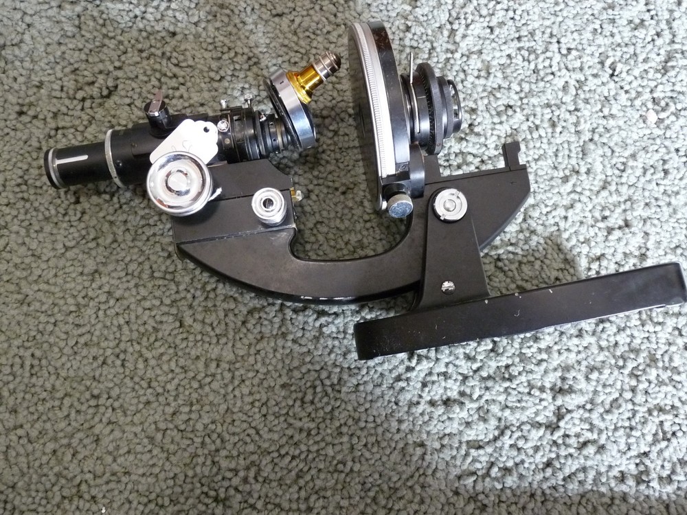 COOKE TROUGHTON SIMMS MICROSCOPE WITH CASE 14-890