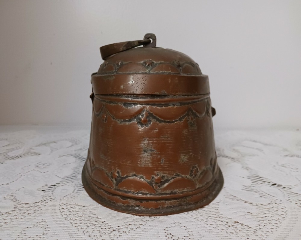 Antique Copper Container Unique Design w/ Hook Latch & Handle