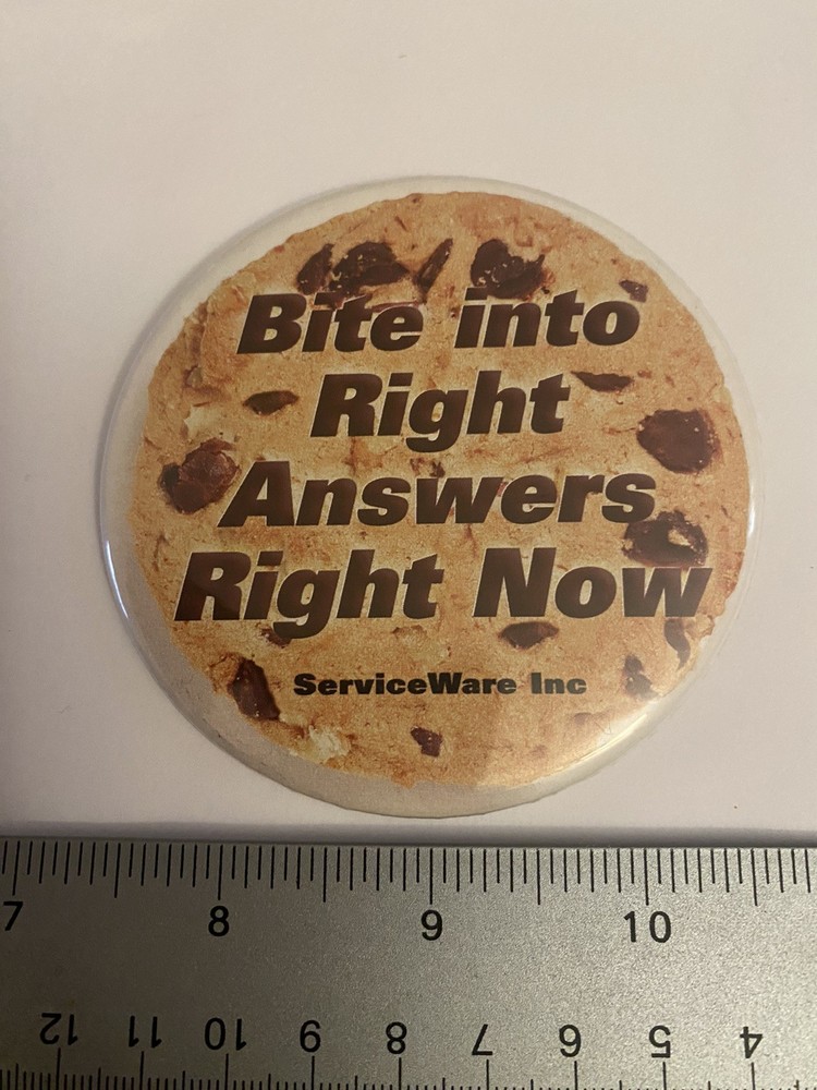 ServiceWare Bite Into Right Answers Right Now Pin Back Button P191