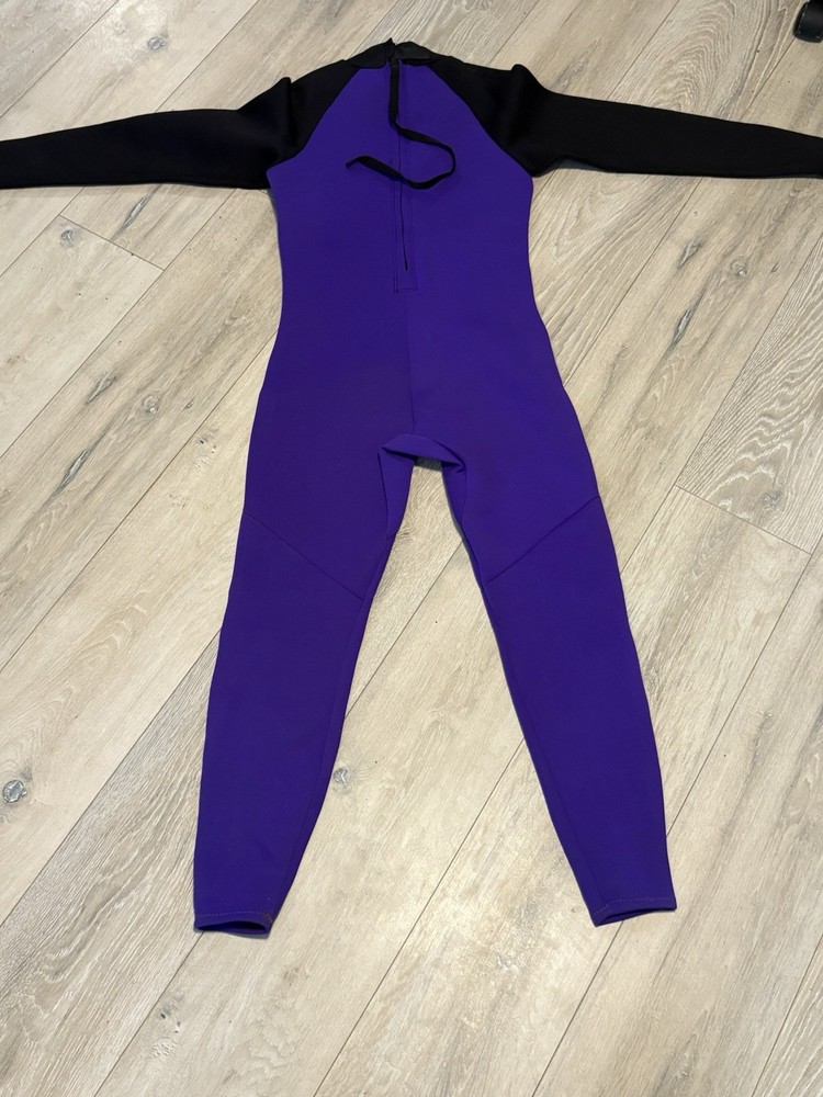 elite stearns Full Body wetsuit Size Medium