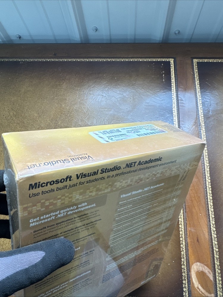 Microsoft Visual Studio .NET Professional 2003 (Retail) (1 User/s) - Full...