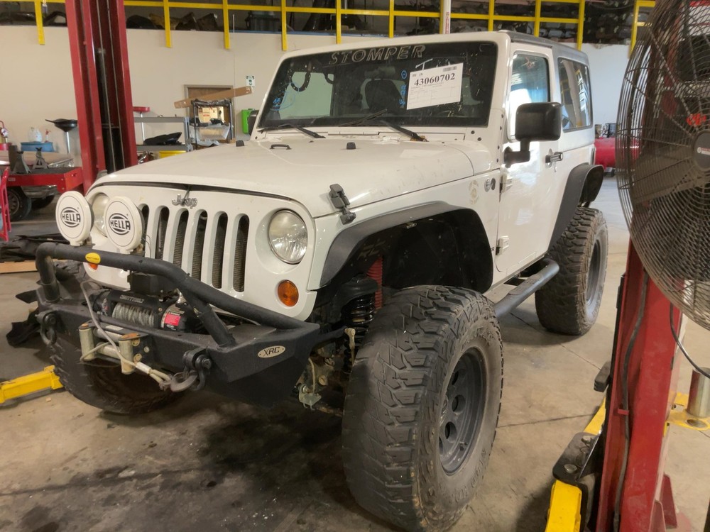 Used Windshield Frame fits: 2012 Jeep Wrangler Grade A