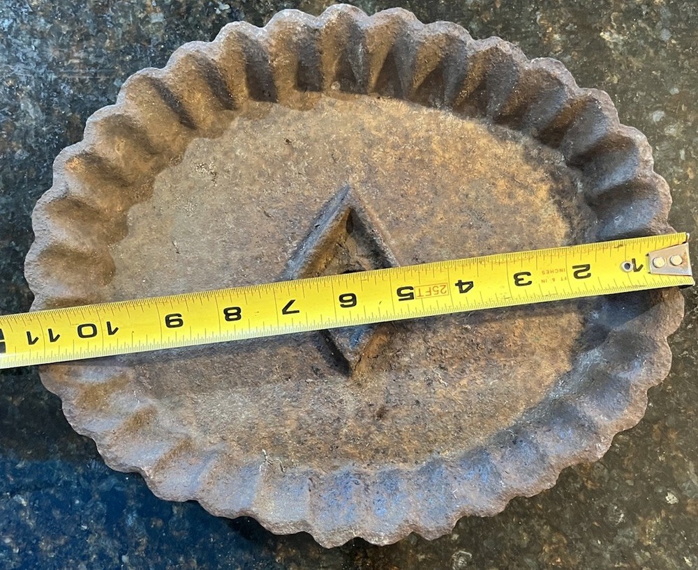 Vintage Cast Iron Oval Base, Bird Bath Top? Boot Scraper Bottom Repurpose