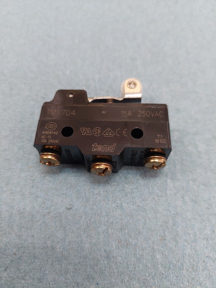Tend Micro Switch TM1704