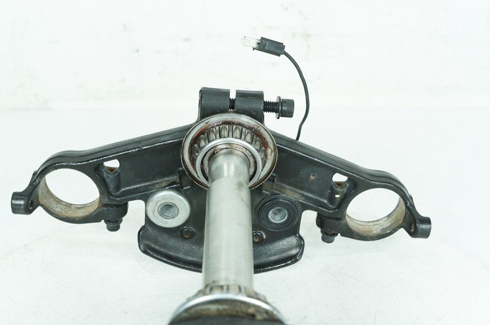 2019 Harley Touring FLHT Electra Glide OEM Front Fork Upper Lower Triple Tree