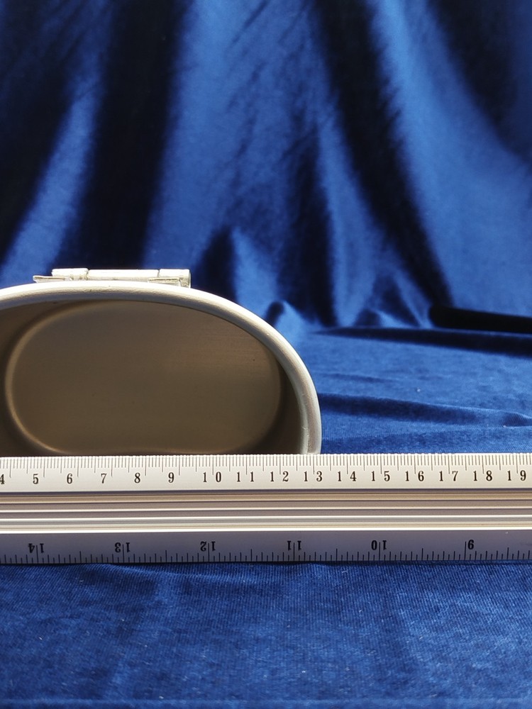 BELGIAN MILITARY CANTEEN CUP FOLDING HANDLE 1987