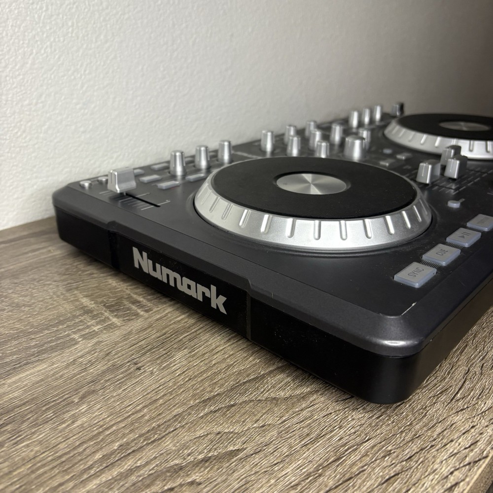 Numark Mixtrack Pro Digital DJ Controller Untested