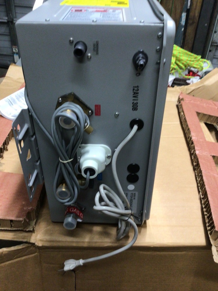 RHEEM RTGH-95DVLN-2 Indoor Natural Gas Condensing Tankless Water Heater NEW