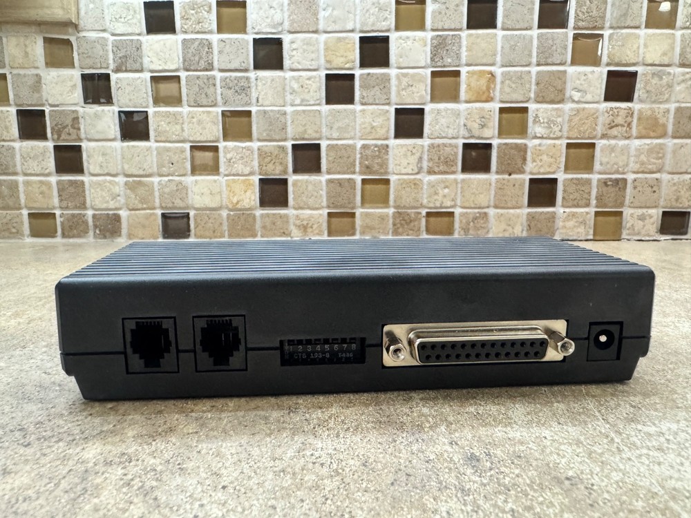 US Robotics, V.92, Model 5686G, 56K Faxmodem