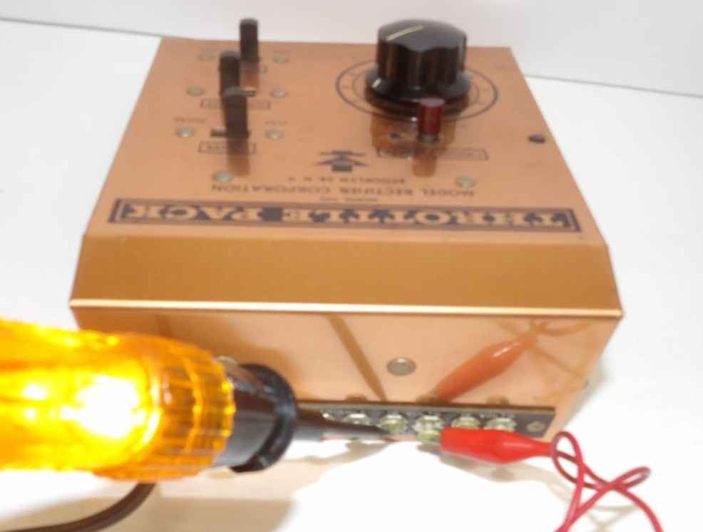 Vintage MRC Model 500 HO Train Control Throttle pack with box & instr-working