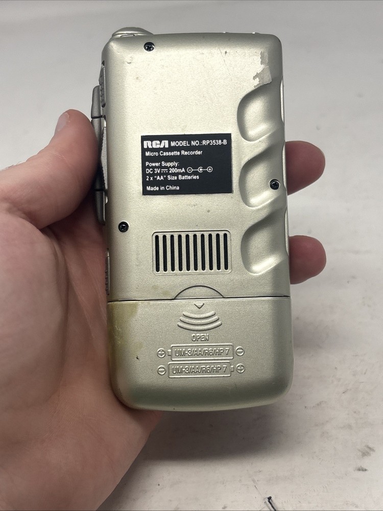 RCA RP3538 micro cassette recorder tested working. Read