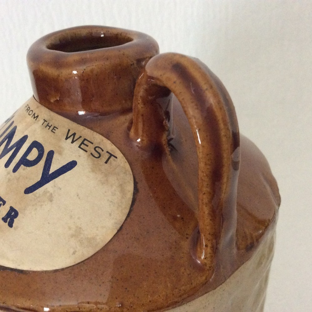Scrumpy Devon Cider flagon - Stoneware - Wicker basket - 725ml/24.5fl oz
