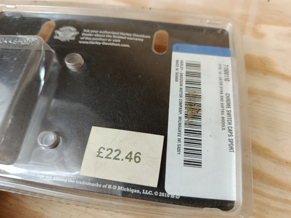 Genuine Harley Davidson Chrome Switch Caps 71500110