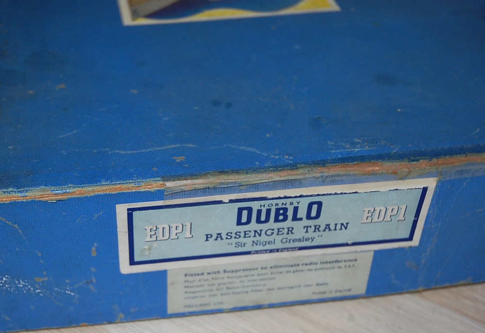 HORNBY DUBLO EDP PASSENGER TRAIN SET 'SIR NIGEL GRESLEY' BOXED