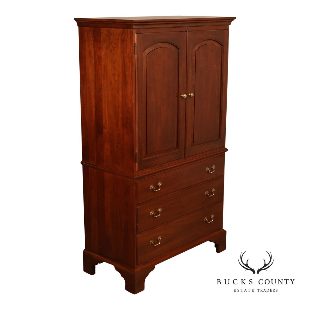 Stickley Traditional Chippendale Style Storage Press