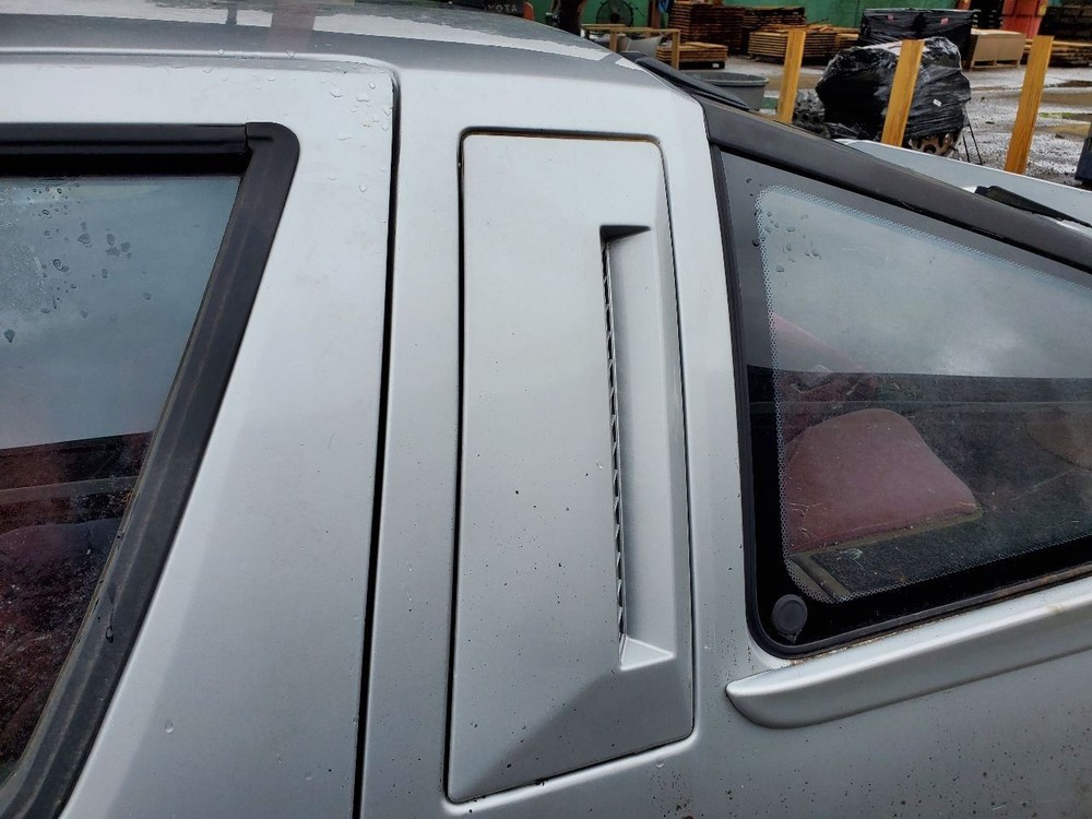 1987 Chrysler Conquest OEM Speed Control Module mb510816