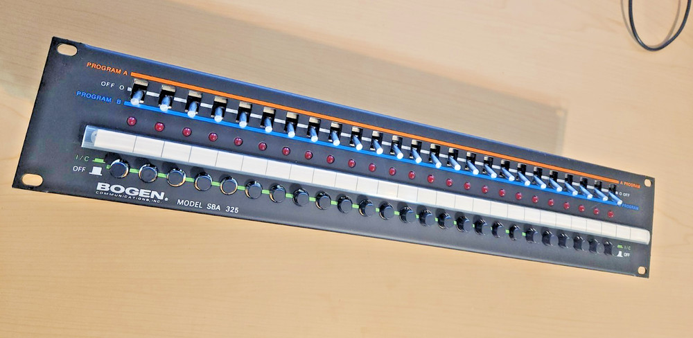Bogen SBA 325 25-Zone Audio Program Selector Panel Rack Mount Paging System NEW