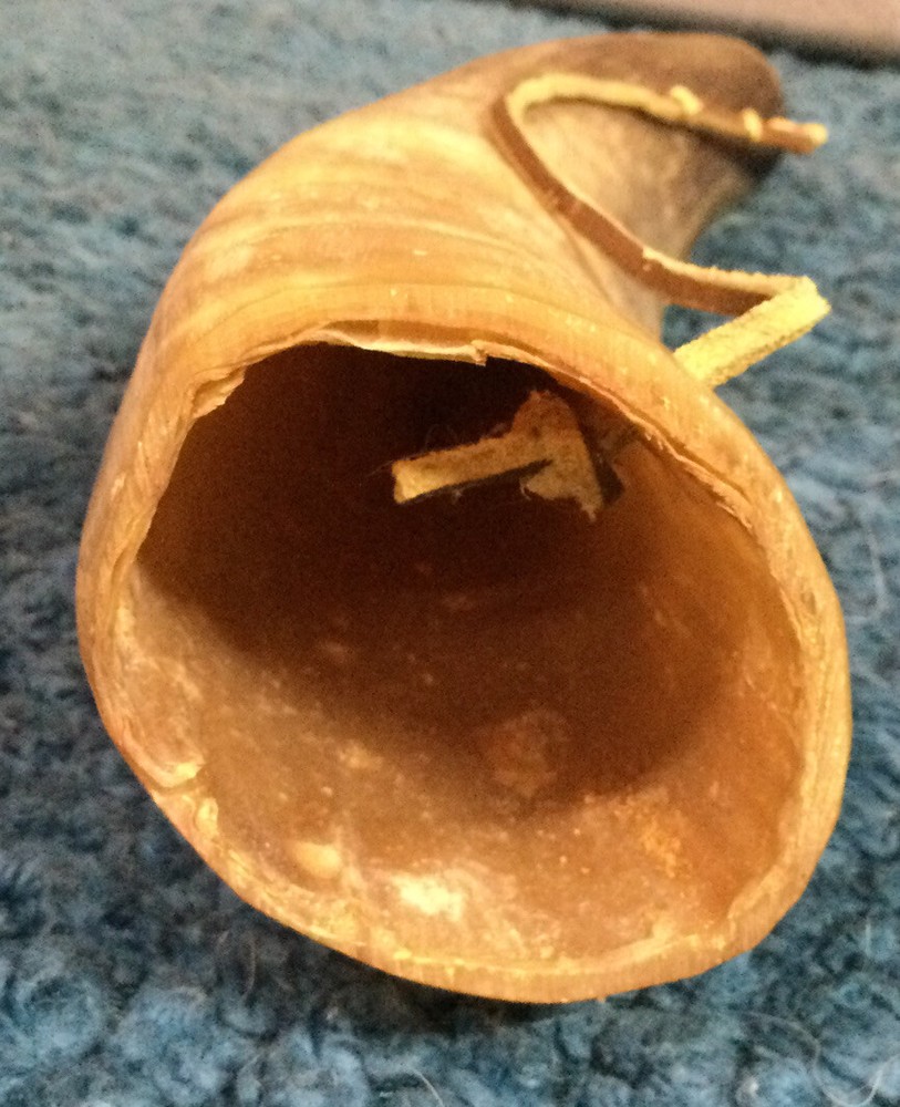 Antique Hand Carved Scrimshaw Muzzle Loading Powder Horn