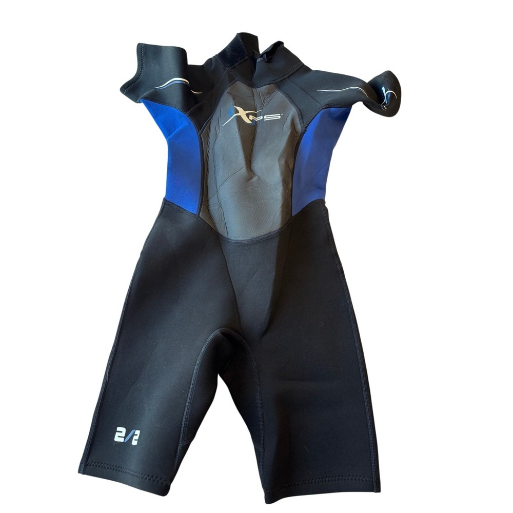 xps youth medium wetsuit