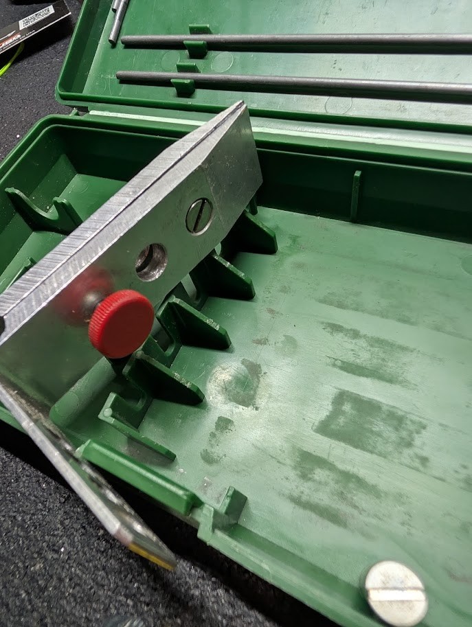 lansky deluxe 5-stone sharpening system