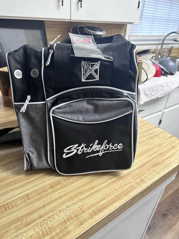 Bowling Ball Bag strikeforce nwt