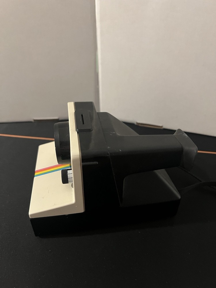 Polaroid SX-70 One Step White Rainbow Stripe Untested