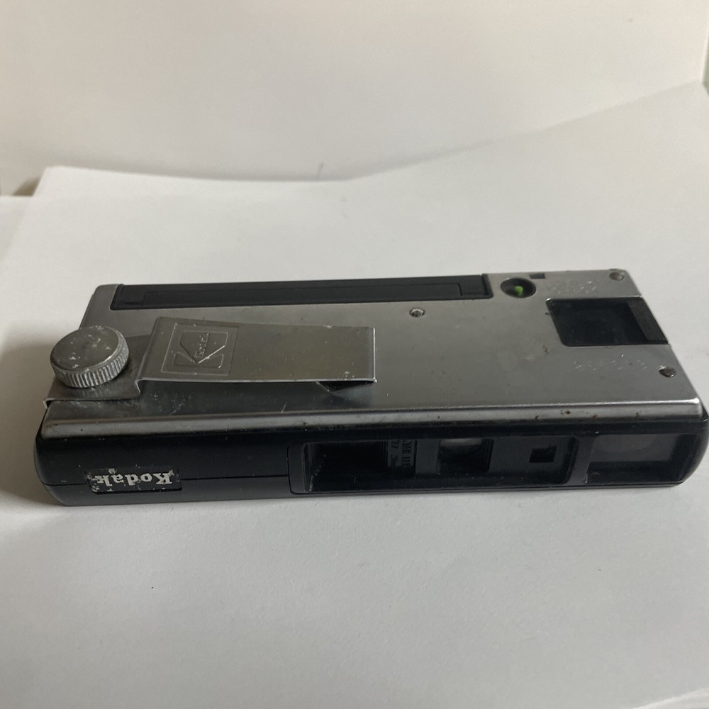 Vintage Kodak Pocket Instamatic 60 Camera - Untested