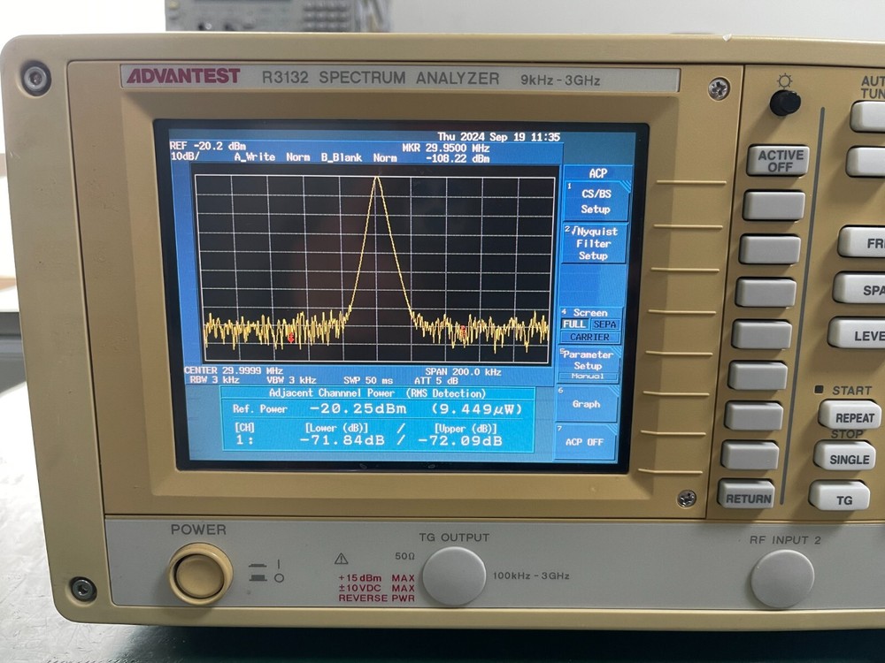 Advantest R3132 Spectrum Analyzer 9KHz - 3GHz