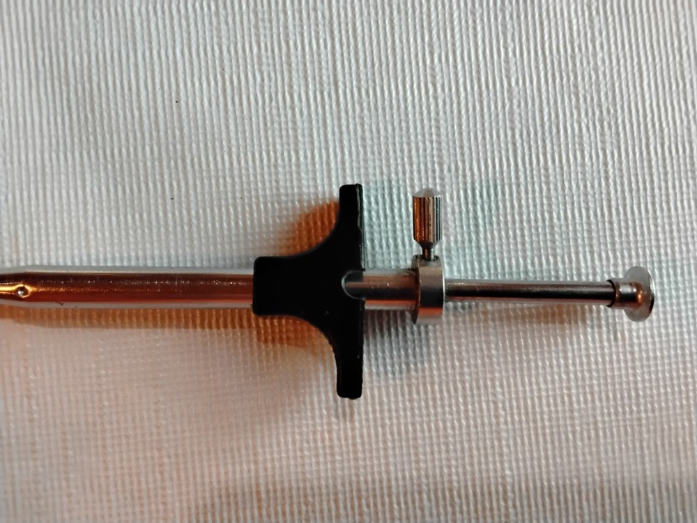 Shutter Release Mechanical Cable 18" with Lock screw -Black vinyl- tested.