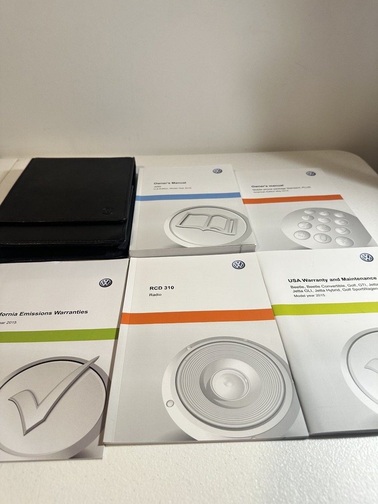 2015 Volkswagen Jetta Owner's Manuals Set