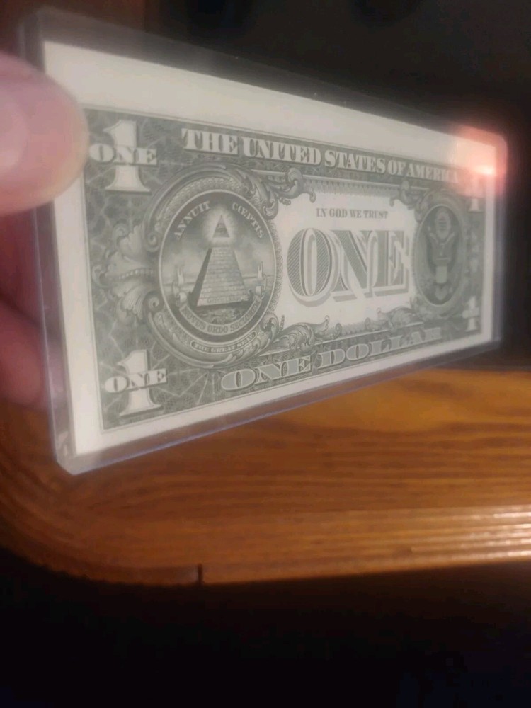2017 $1 Dollar Bill FRN MISALIGNED/MISCUT NOTE