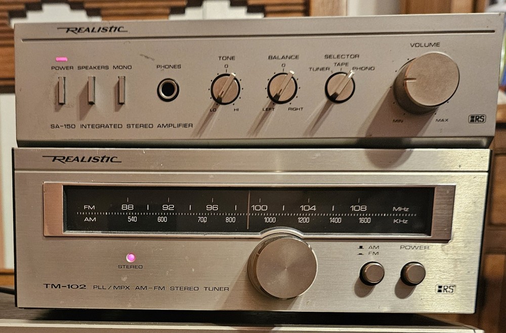 REALISTIC amplifier, tuner and Cassette Deck