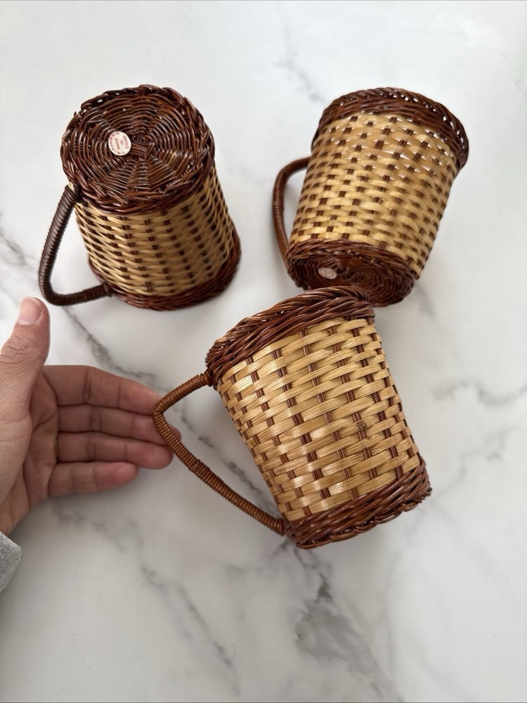 vintage handwoven mug/basket