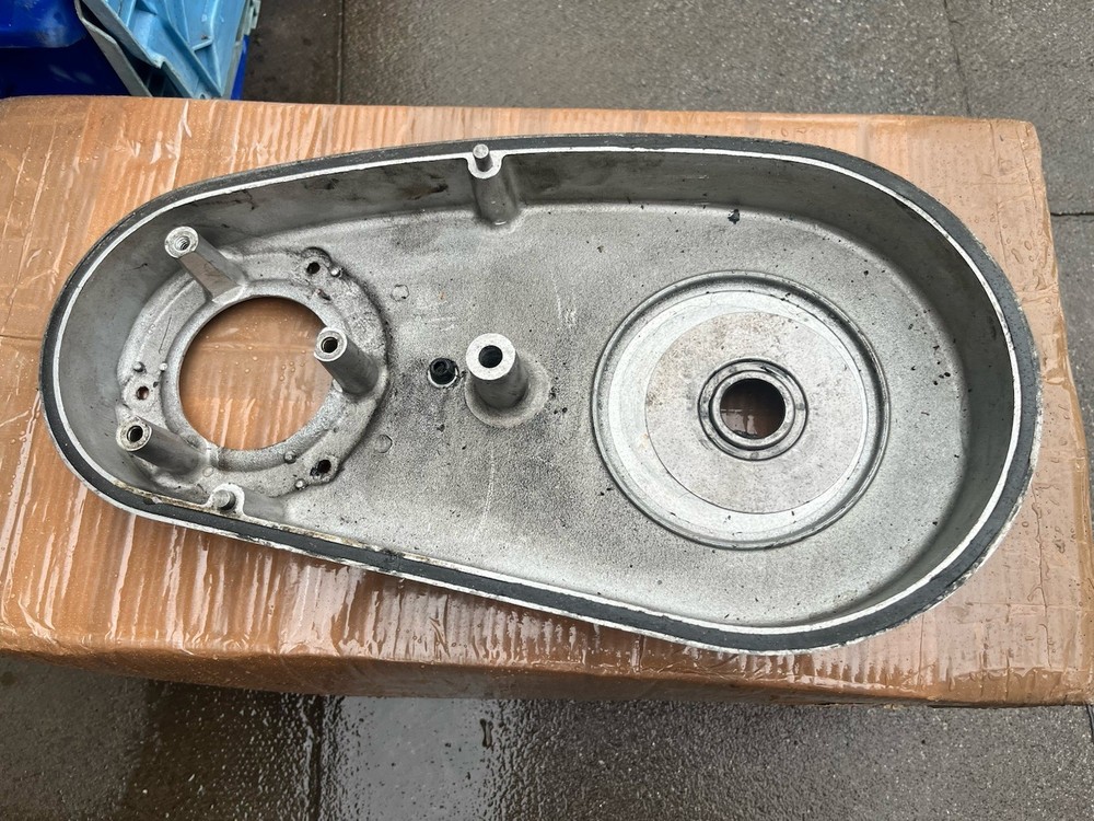 Norton Commando Inner Primary cover