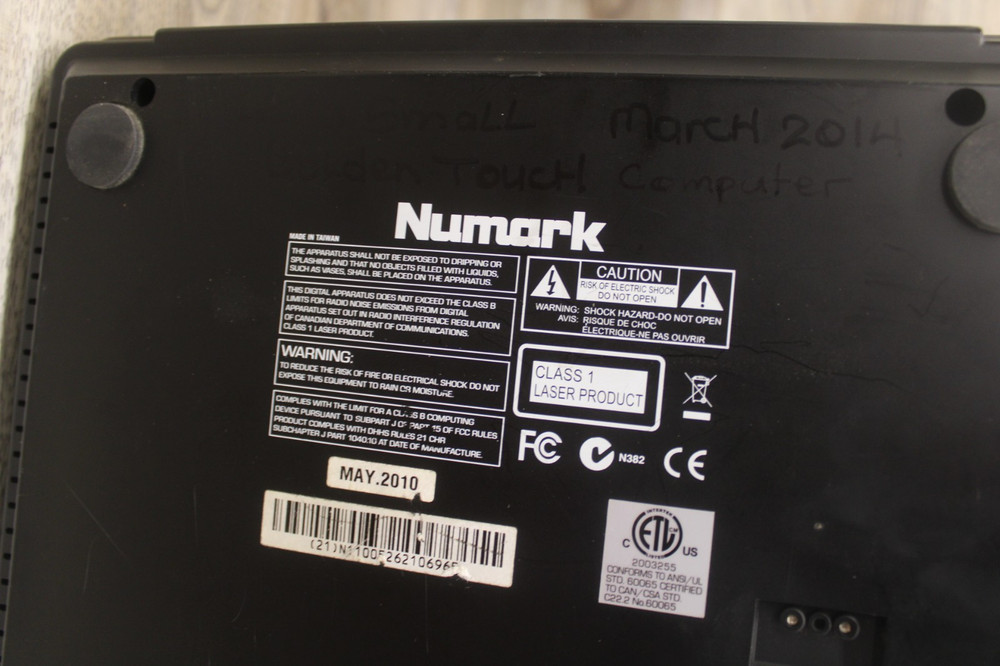 Numark NDX 800 Professional MP3 CD Player