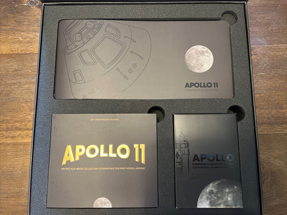 Apollo 11 An Epic Moon Landing Flip Book
