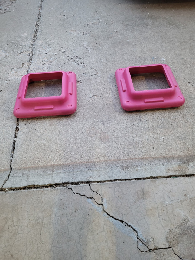 VINTAGE THE STEP EXERCISE BENCH WITH RISERS & 2 CHER EXERCISE VHS TAPES PREOWNED