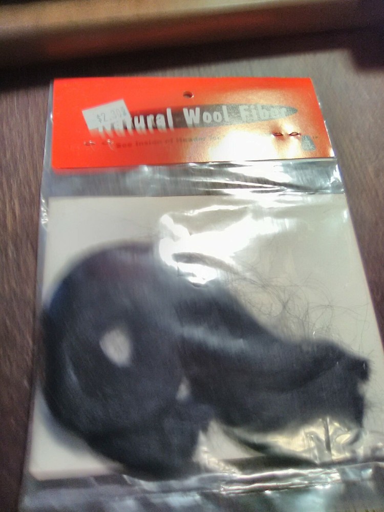 Morris~Natural Wool Fiber (Real)