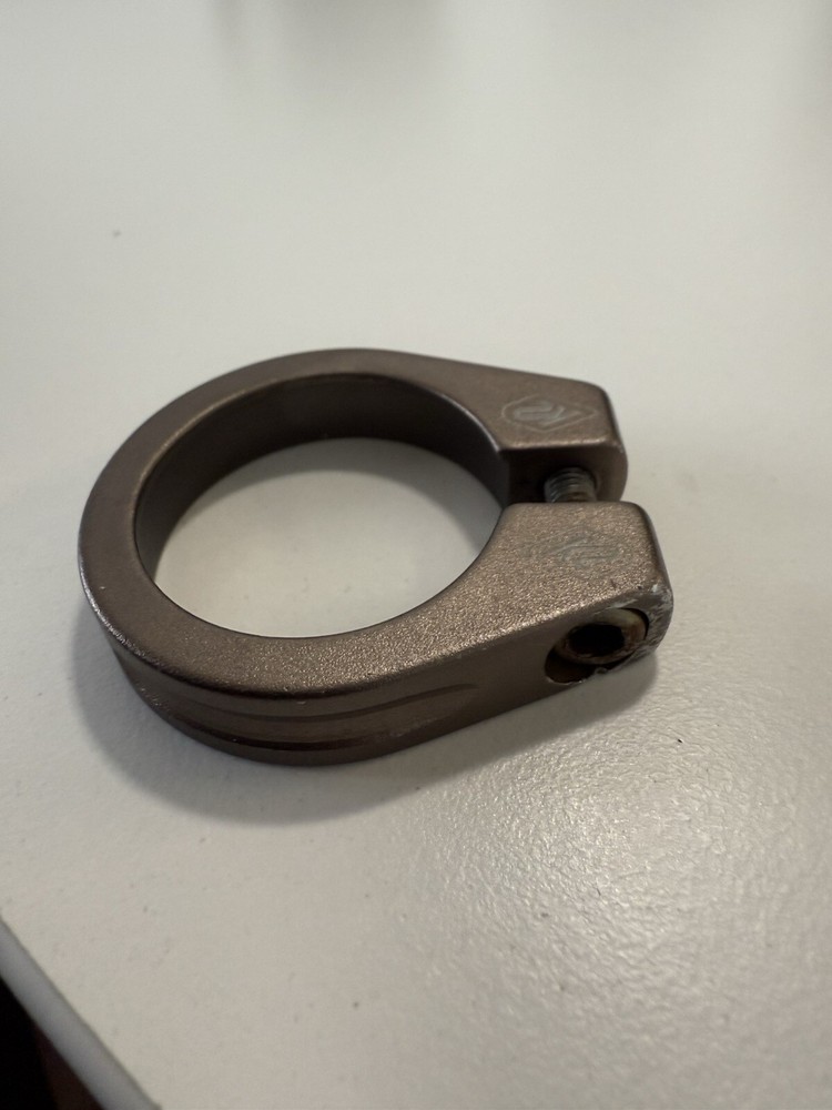 K2 Razorback Bicycle Seatpost Clamp 35 mm