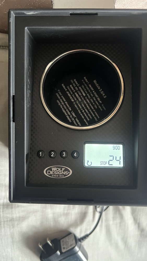 Wolf Watchwinder Module 4.0 All Buttons Work But DOES NOT ROTATE - READ