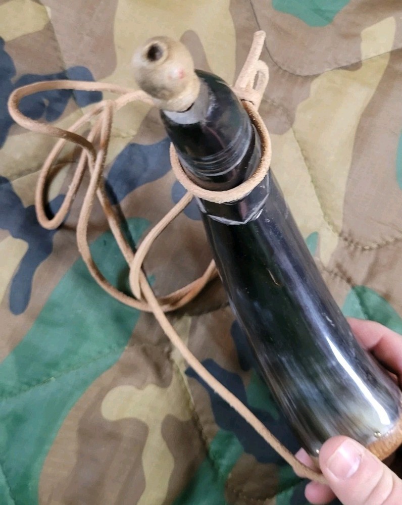 Modern Muzzleloading Black Powder Powder Horn With Leather Strap