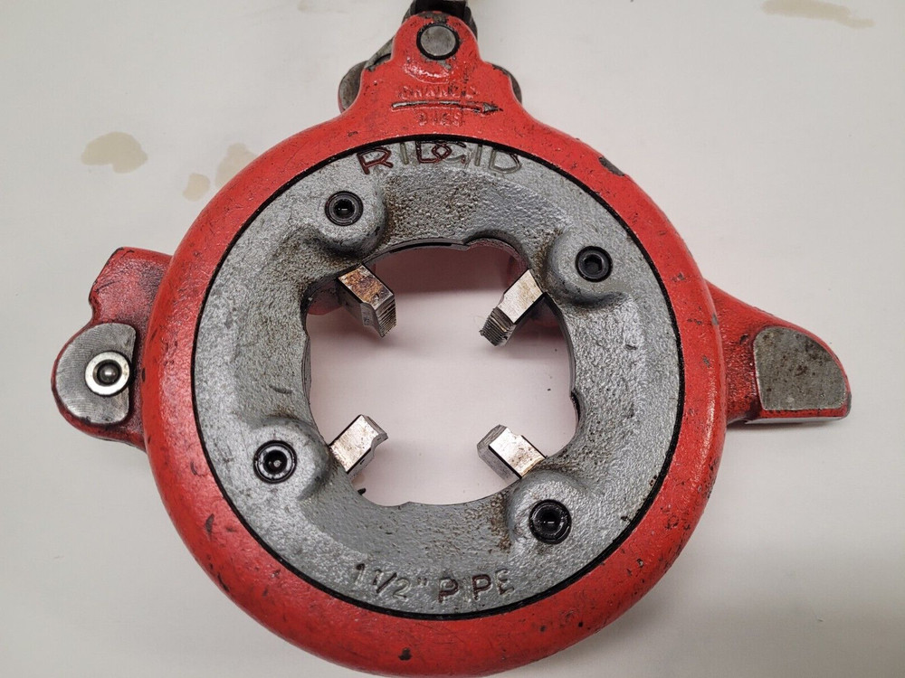 Ridgid No. 500 1-1/2" Pipe threader w/dies